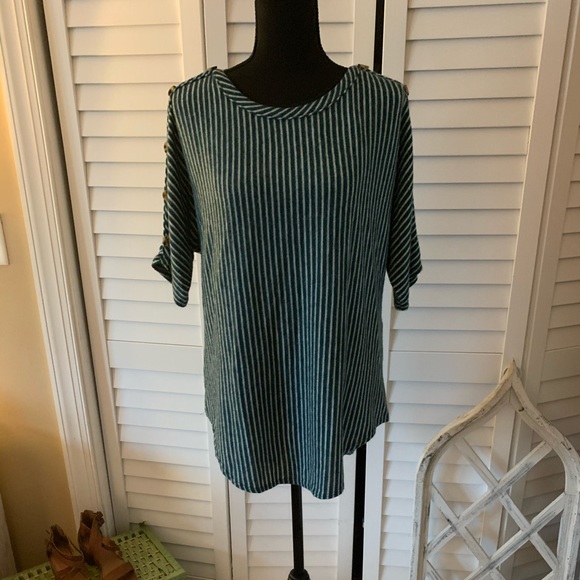 ❌SOLD❌ Kim & Cami Teal & White Stripe Womens Top 1X NWOT - Picture 9 of 15